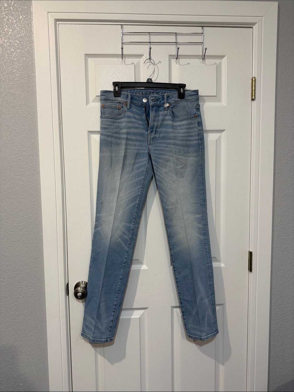American Eagle Outfitters Light Blue Straight Leg Jeans